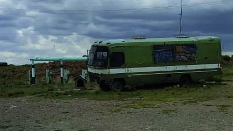 A TERRIFYING “TORTURE BUS” RUNS IN THE CHONCHOCORO PRISON